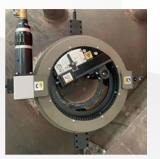 Máy khỏa mặt bích di động